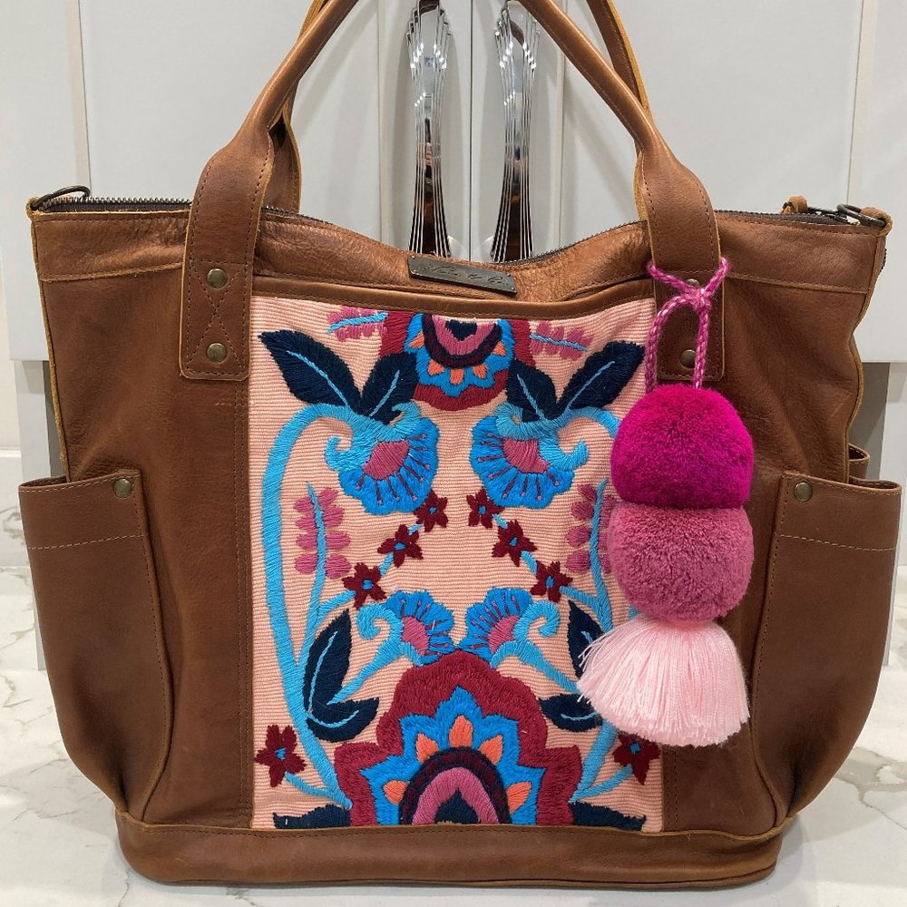 Nena & Co. The Perfect Bag Heritage Society Tranquility (Full)
